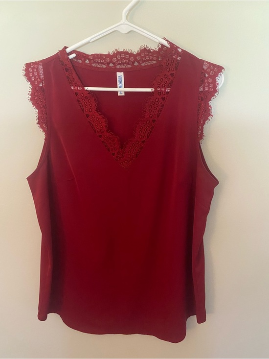 Tops - Lush Red Lace-Trim Sleeveless Top